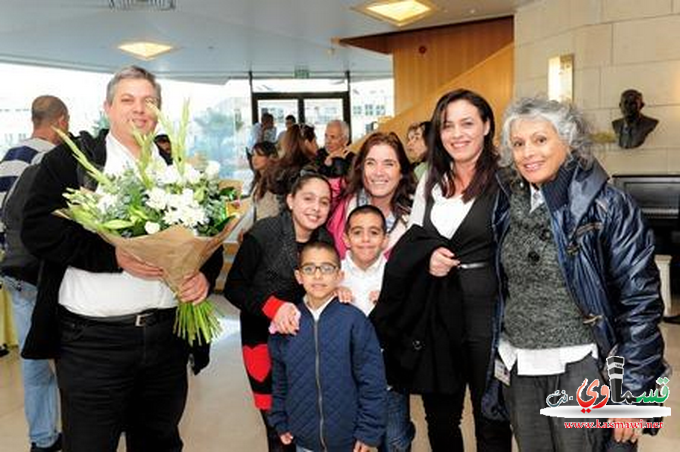 السيدة زهرة أبو نار تفوز بجائزة الموظفة المتميزة في بلدية تل-أبيب يافا