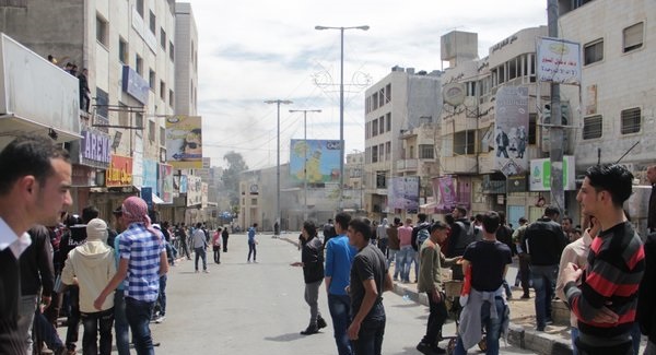 عشرات الاصابات بالضفة بتجدد مواجهات الغضب على استشهاد ابو حمدية