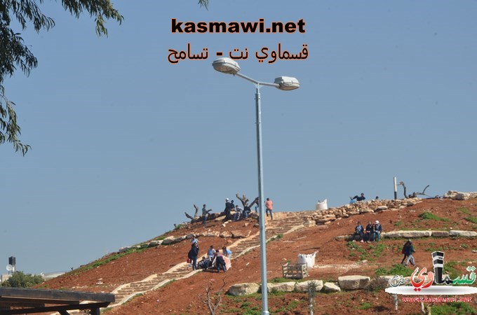 سوادس الغزالي في منتزه عبد الكريم قاسم والاعمال في المرحلة الاخيرة في المدخل