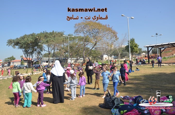 فيديو: طلاب المدارس في المنتزه وبصوت عالي  عمو عادل عمو عادل بنحبك كثير 