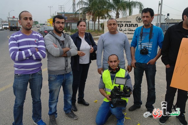 الطيبة : المئات يتظاهرون  من المثلث الجنوبي ضد حادثة اطلاق الرصاص على بيت مالك الطيبة نت 