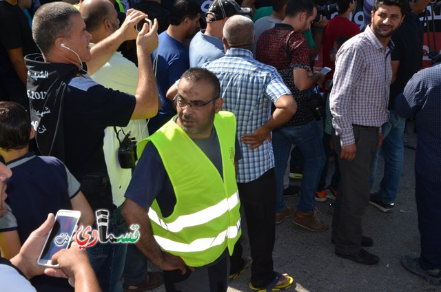  فيديو: الالاف في مظاهرة الشهيد محمد والرئيس عادل بدير  على الشرطة الاختيار محاربة كفرقاسم او عائلات الاجرام 