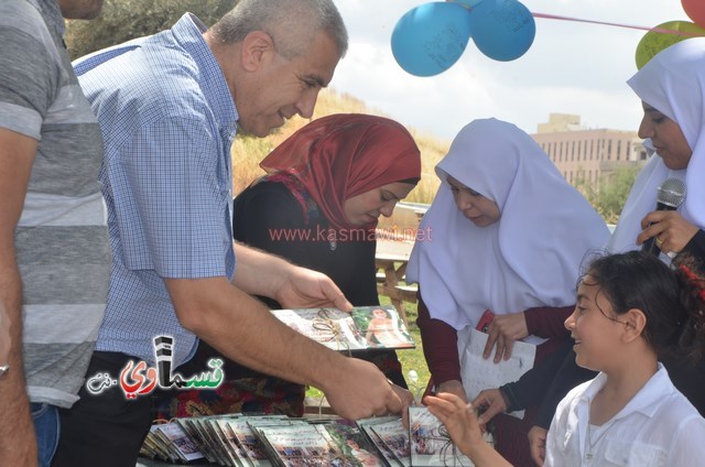 كفرقاسم- فيديو: الرئيس عادل بدير  الأوائل الدينية النواة الاولى لشيخنا المرحوم المؤسس وصرح تعليمي نفتخر به وتخريج فوج اخر في كرنفال ابداعي جمع الطلاب والأهالي