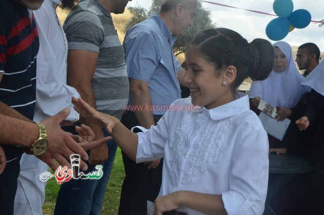 كفرقاسم- فيديو: الرئيس عادل بدير  الأوائل الدينية النواة الاولى لشيخنا المرحوم المؤسس وصرح تعليمي نفتخر به وتخريج فوج اخر في كرنفال ابداعي جمع الطلاب والأهالي