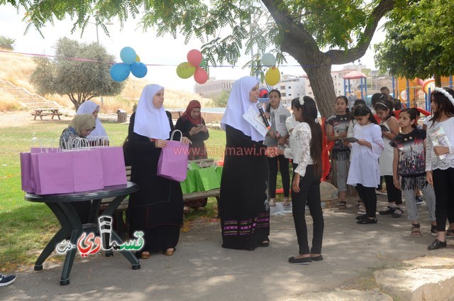 كفرقاسم- فيديو: الرئيس عادل بدير  الأوائل الدينية النواة الاولى لشيخنا المرحوم المؤسس وصرح تعليمي نفتخر به وتخريج فوج اخر في كرنفال ابداعي جمع الطلاب والأهالي