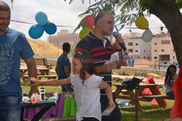 كفرقاسم- فيديو: الرئيس عادل بدير  الأوائل الدينية النواة الاولى لشيخنا المرحوم المؤسس وصرح تعليمي نفتخر به وتخريج فوج اخر في كرنفال ابداعي جمع الطلاب والأهالي