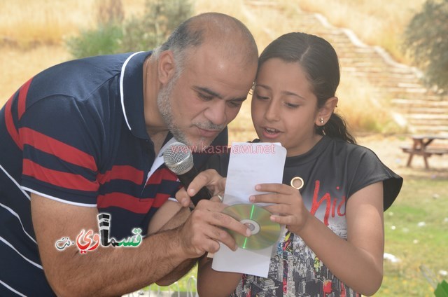 كفرقاسم- فيديو: الرئيس عادل بدير  الأوائل الدينية النواة الاولى لشيخنا المرحوم المؤسس وصرح تعليمي نفتخر به وتخريج فوج اخر في كرنفال ابداعي جمع الطلاب والأهالي