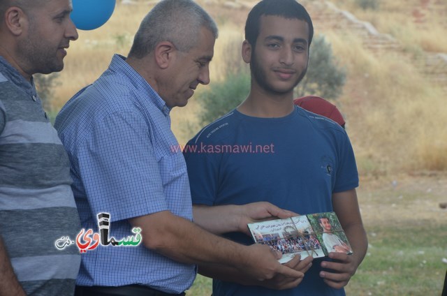 كفرقاسم- فيديو: الرئيس عادل بدير  الأوائل الدينية النواة الاولى لشيخنا المرحوم المؤسس وصرح تعليمي نفتخر به وتخريج فوج اخر في كرنفال ابداعي جمع الطلاب والأهالي