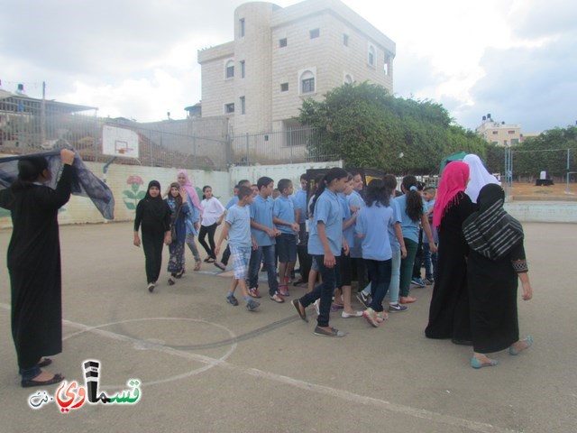 فيديو: ادارة جنة ابن رشد تُكرم مُعلميها وطلابها يطوفون بالبيت العتيق ضمن فعاليات عيد الاضحى   