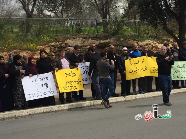 فيديو: كلمة الرئيس عادل بدير امام الكنسيت   سنشارك في كل عمل نضالي يساعدنا في وقف الهجمة المسعورة  ووفد متواضع يشاركون في المظاهرة امام مكتب رئيس الحكومة ضد سياسة الهدم