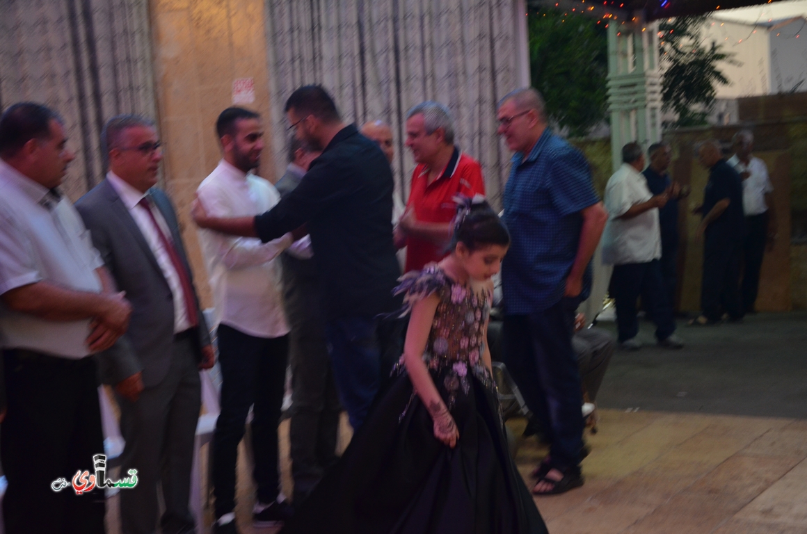 فيديو: سهرة حناء العريس محمد عارف تتحول الى مهرجان زفافي بقيادة الالتراس القسماوي وبمشاركة واسعة من الاحباب