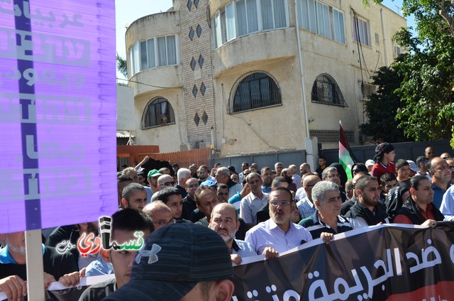  فيديو: الالاف في مظاهرة الشهيد محمد والرئيس عادل بدير  على الشرطة الاختيار محاربة كفرقاسم او عائلات الاجرام 