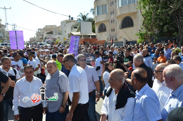  فيديو: الالاف في مظاهرة الشهيد محمد والرئيس عادل بدير  على الشرطة الاختيار محاربة كفرقاسم او عائلات الاجرام 