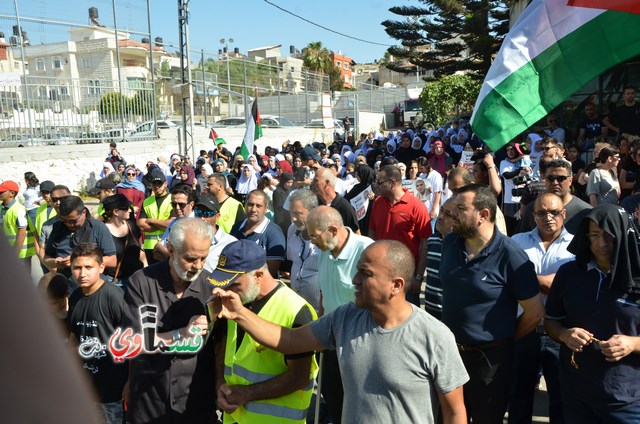  فيديو: الالاف في مظاهرة الشهيد محمد والرئيس عادل بدير  على الشرطة الاختيار محاربة كفرقاسم او عائلات الاجرام 