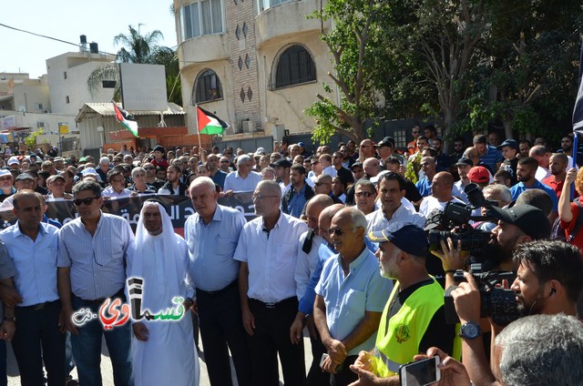  فيديو: الالاف في مظاهرة الشهيد محمد والرئيس عادل بدير  على الشرطة الاختيار محاربة كفرقاسم او عائلات الاجرام 