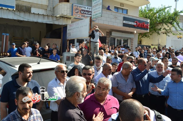  فيديو: الالاف في مظاهرة الشهيد محمد والرئيس عادل بدير  على الشرطة الاختيار محاربة كفرقاسم او عائلات الاجرام 