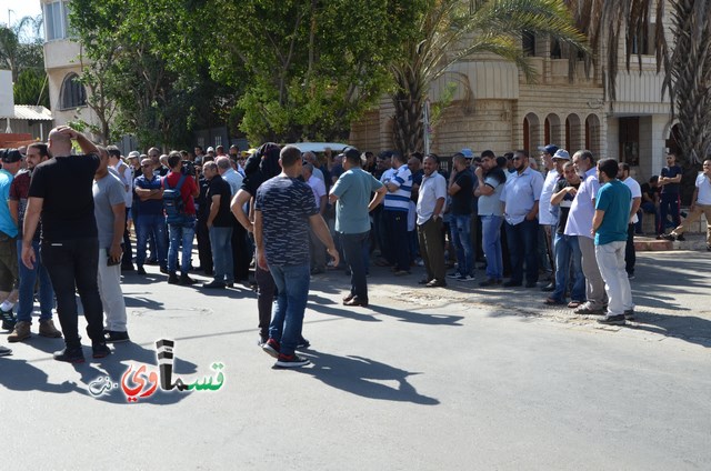  فيديو: الالاف في مظاهرة الشهيد محمد والرئيس عادل بدير  على الشرطة الاختيار محاربة كفرقاسم او عائلات الاجرام 