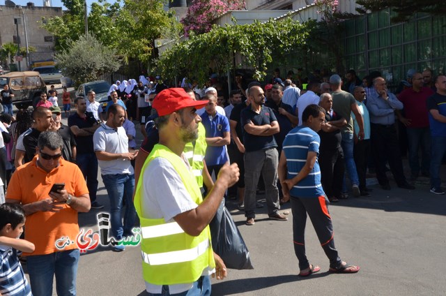  فيديو: الالاف في مظاهرة الشهيد محمد والرئيس عادل بدير  على الشرطة الاختيار محاربة كفرقاسم او عائلات الاجرام 